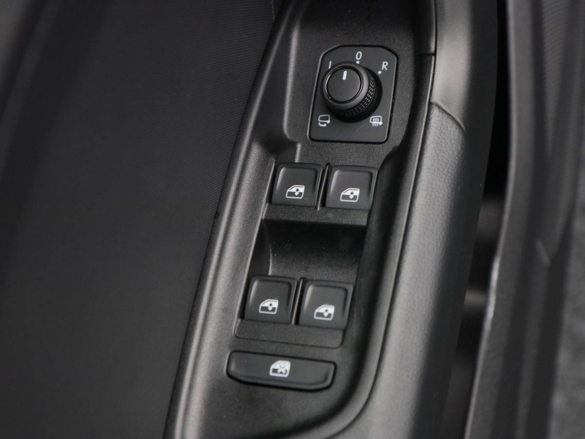 Audi A1 Sportback Audi A1 Sportback 30 TFSi 115 Pk Automaat S Edition | Full LED | Adaptive Cruise Control | Zwart Optiek | Stoelverwarming | Navigatie | Carplay | 18 Inch | 6.229 Km!!