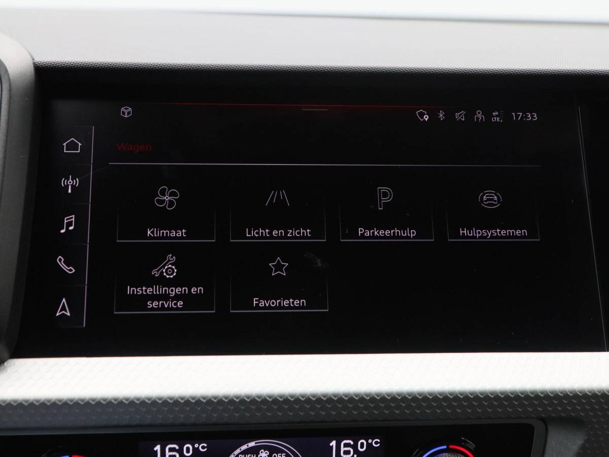 Audi A1 Sportback Audi A1 Sportback 30 TFSi 115 Pk Automaat S Edition | Full LED | Adaptive Cruise Control | Zwart Optiek | Stoelverwarming | Navigatie | Carplay | 18 Inch | 6.229 Km!!