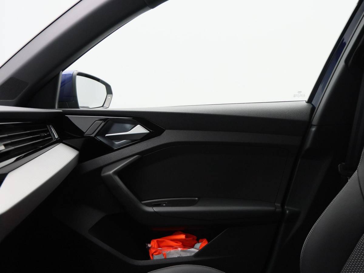 Audi A1 Sportback Audi A1 Sportback 30 TFSi 115 Pk Automaat S Edition | Full LED | Adaptive Cruise Control | Zwart Optiek | Stoelverwarming | Navigatie | Carplay | 18 Inch | 6.229 Km!!