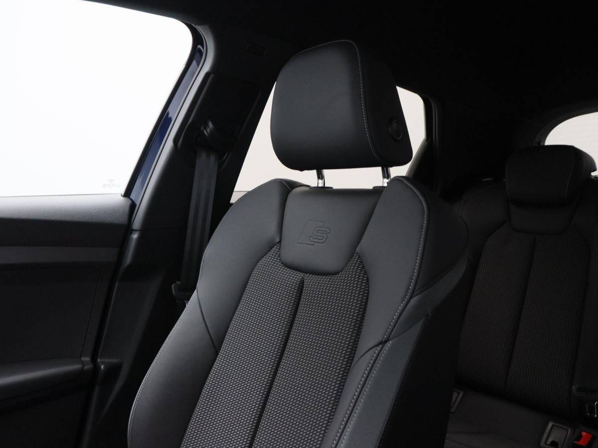Audi A1 Sportback Audi A1 Sportback 30 TFSi 115 Pk Automaat S Edition | Full LED | Adaptive Cruise Control | Zwart Optiek | Stoelverwarming | Navigatie | Carplay | 18 Inch | 6.229 Km!!