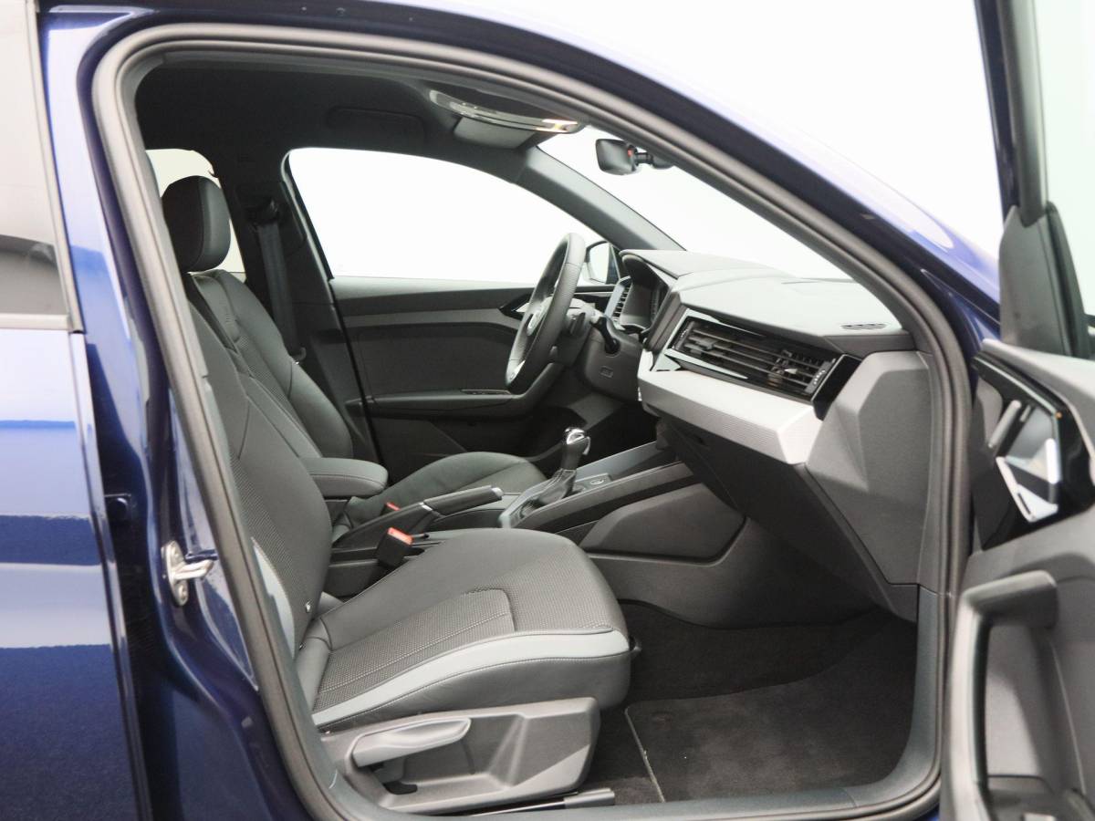 Audi A1 Sportback Audi A1 Sportback 30 TFSi 115 Pk Automaat S Edition | Full LED | Adaptive Cruise Control | Zwart Optiek | Stoelverwarming | Navigatie | Carplay | 18 Inch | 6.229 Km!!