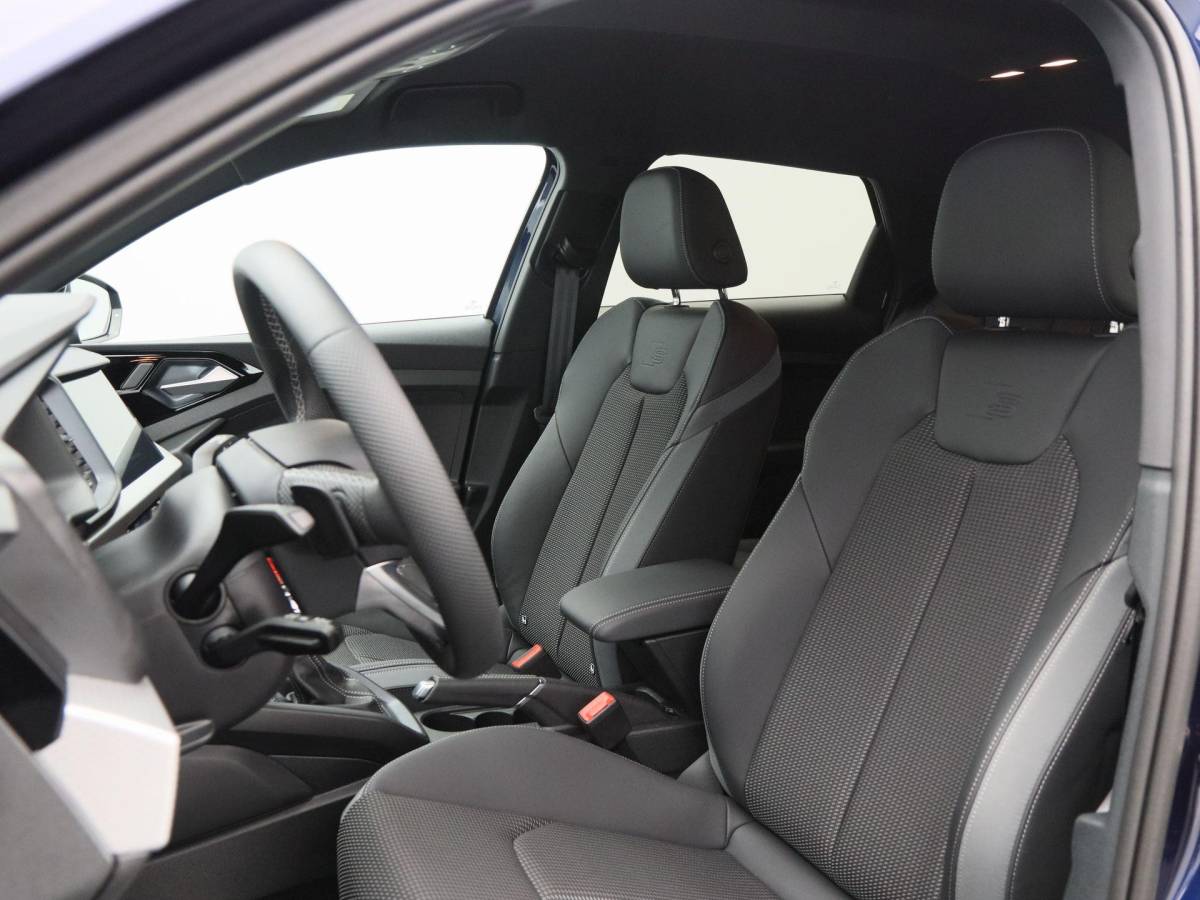 Audi A1 Sportback Audi A1 Sportback 30 TFSi 115 Pk Automaat S Edition | Full LED | Adaptive Cruise Control | Zwart Optiek | Stoelverwarming | Navigatie | Carplay | 18 Inch | 6.229 Km!!
