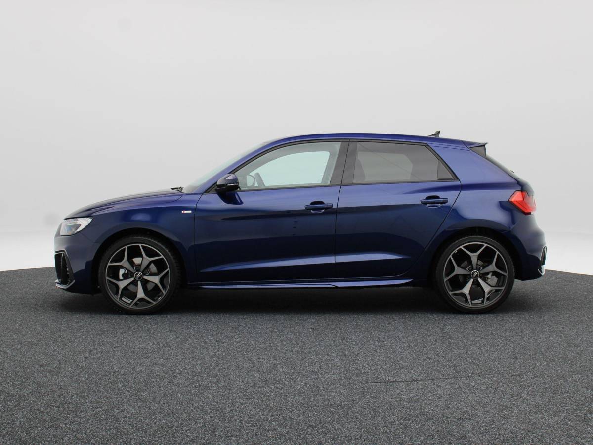 Audi A1 Sportback Audi A1 Sportback 30 TFSi 115 Pk Automaat S Edition | Full LED | Adaptive Cruise Control | Zwart Optiek | Stoelverwarming | Navigatie | Carplay | 18 Inch | 6.229 Km!!