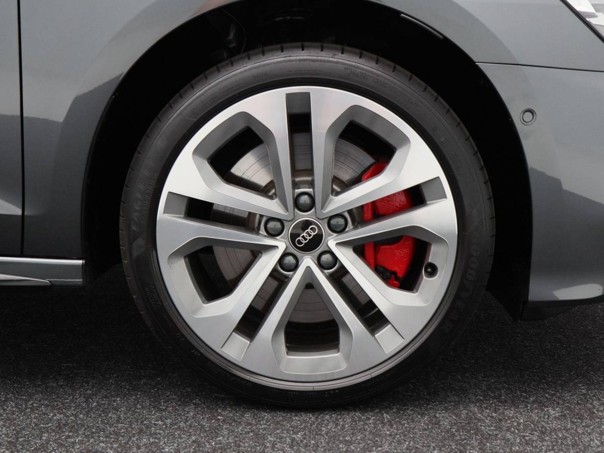 Audi A3 Audi A3 Sportback 45 TFSi e 272 Pk S-line Competition | Stoelverwarming | Trekhaak | Adaptive Cruise | Camera | CarPlay | 18 Inch | 12.686 Km !!