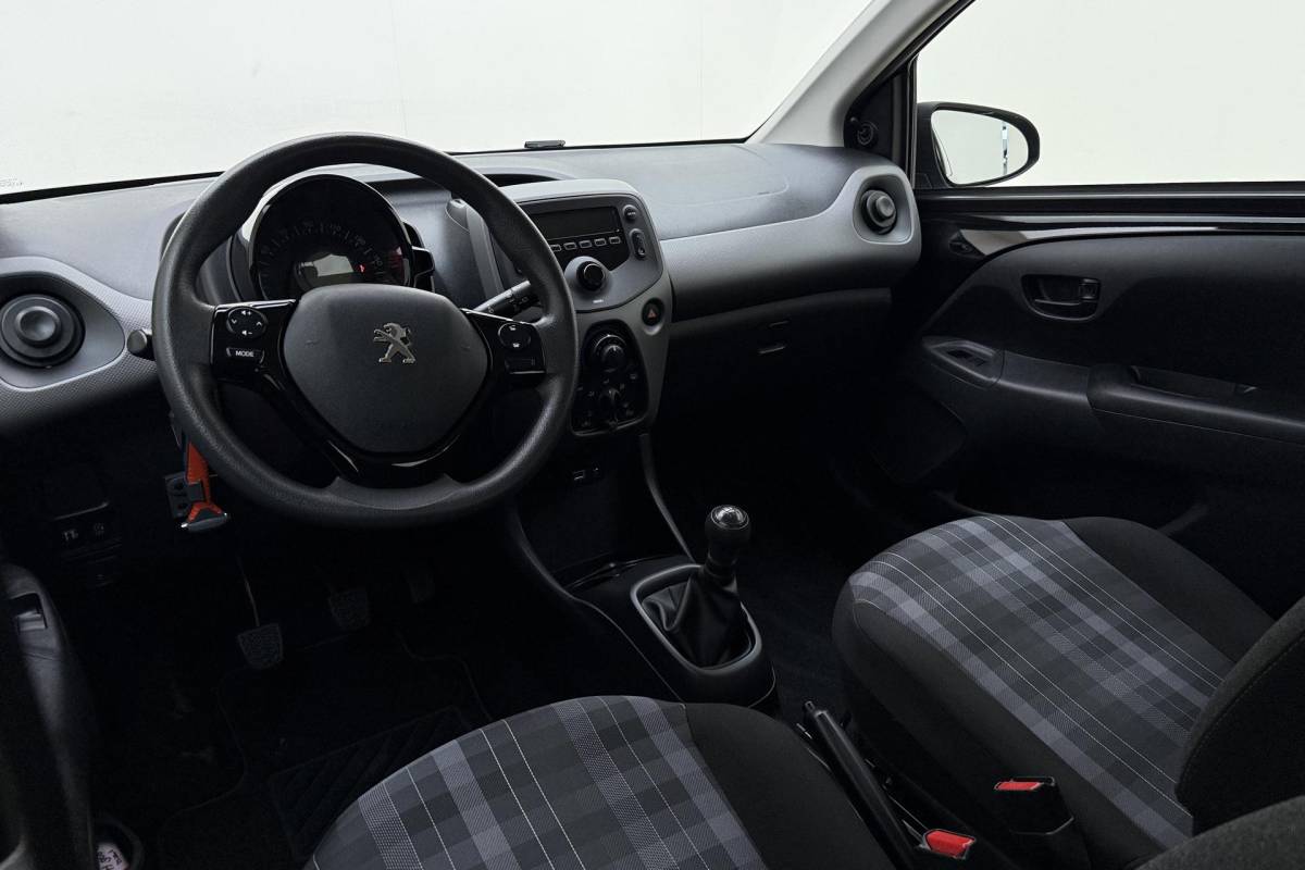 Peugeot 108 Peugeot 108 1.0 e-VTi Blue Lease | Elek. ramen | Airco | Stuurbediening | Centrale deurvergrendeling |