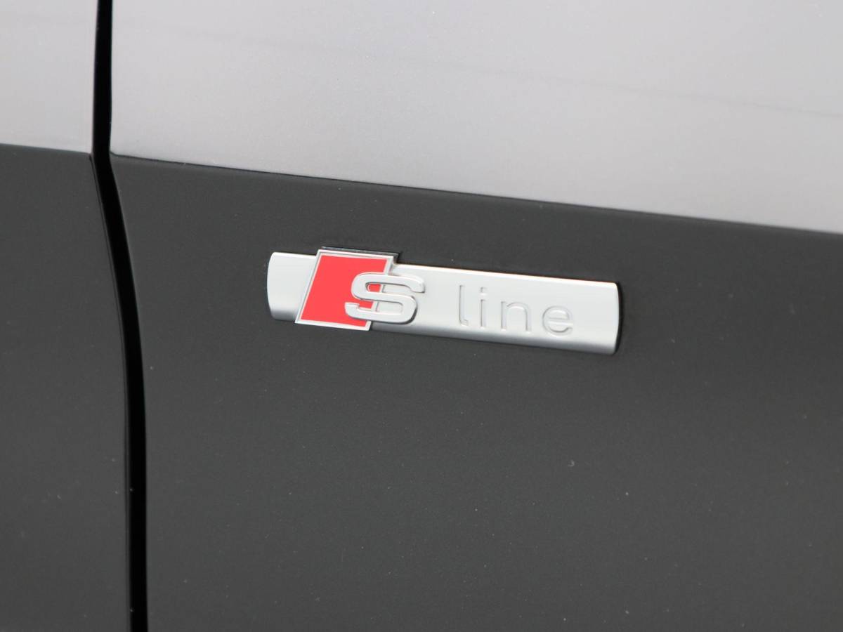 Audi A3 Audi A3 Sportback 30 TFSi 110 Pk Automaat S-Line | Panorama dak | Cruise Control | Camera | CarPlay | Half Leer | 18 Inch | 65.065 Km !!