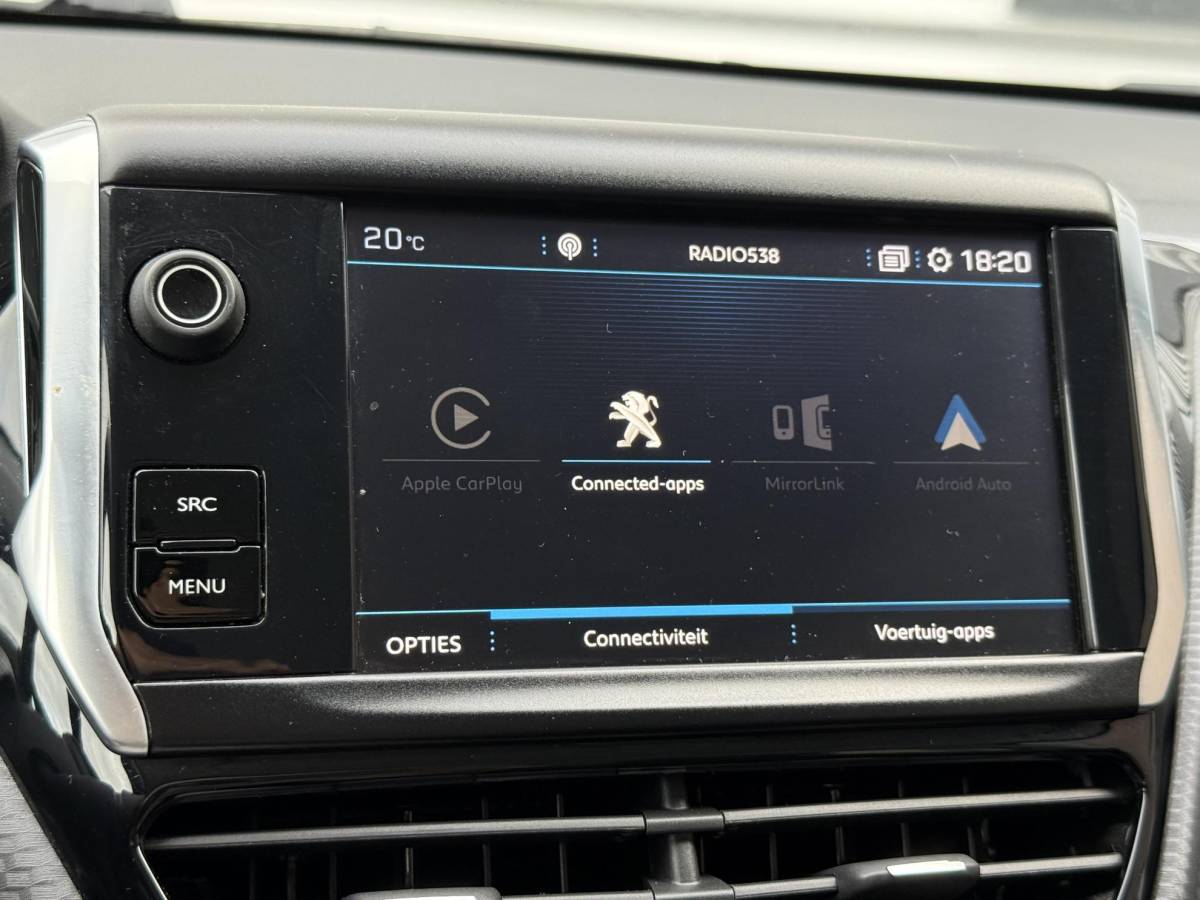 Peugeot 2008 Peugeot 2008 1.2 PureTech Blue Lion 2e Eigenaar|Navi|Carplay|Airco|PDC|Cruise|D-riem vv in 2024|N.A.P|APK tot 11-2026