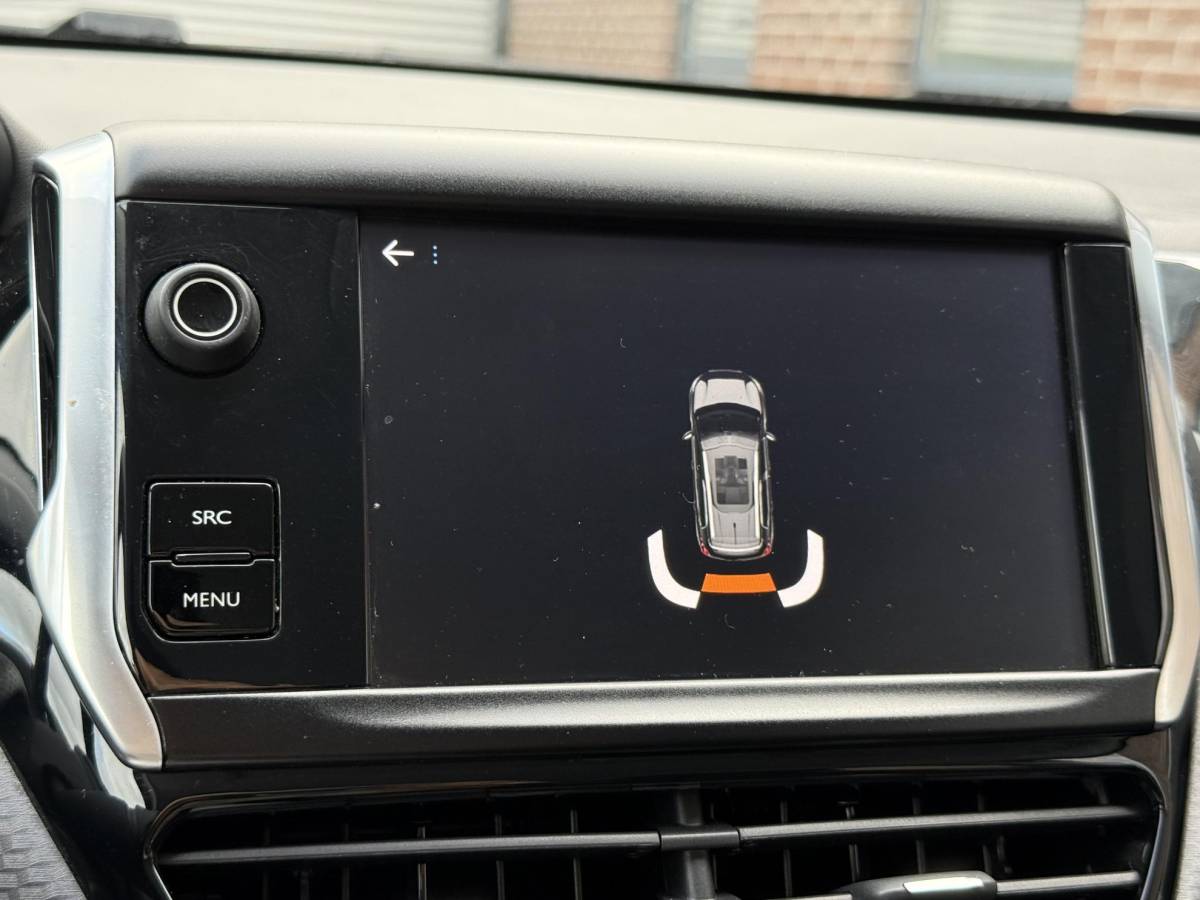 Peugeot 2008 Peugeot 2008 1.2 PureTech Blue Lion 2e Eigenaar|Navi|Carplay|Airco|PDC|Cruise|D-riem vv in 2024|N.A.P|APK tot 11-2026