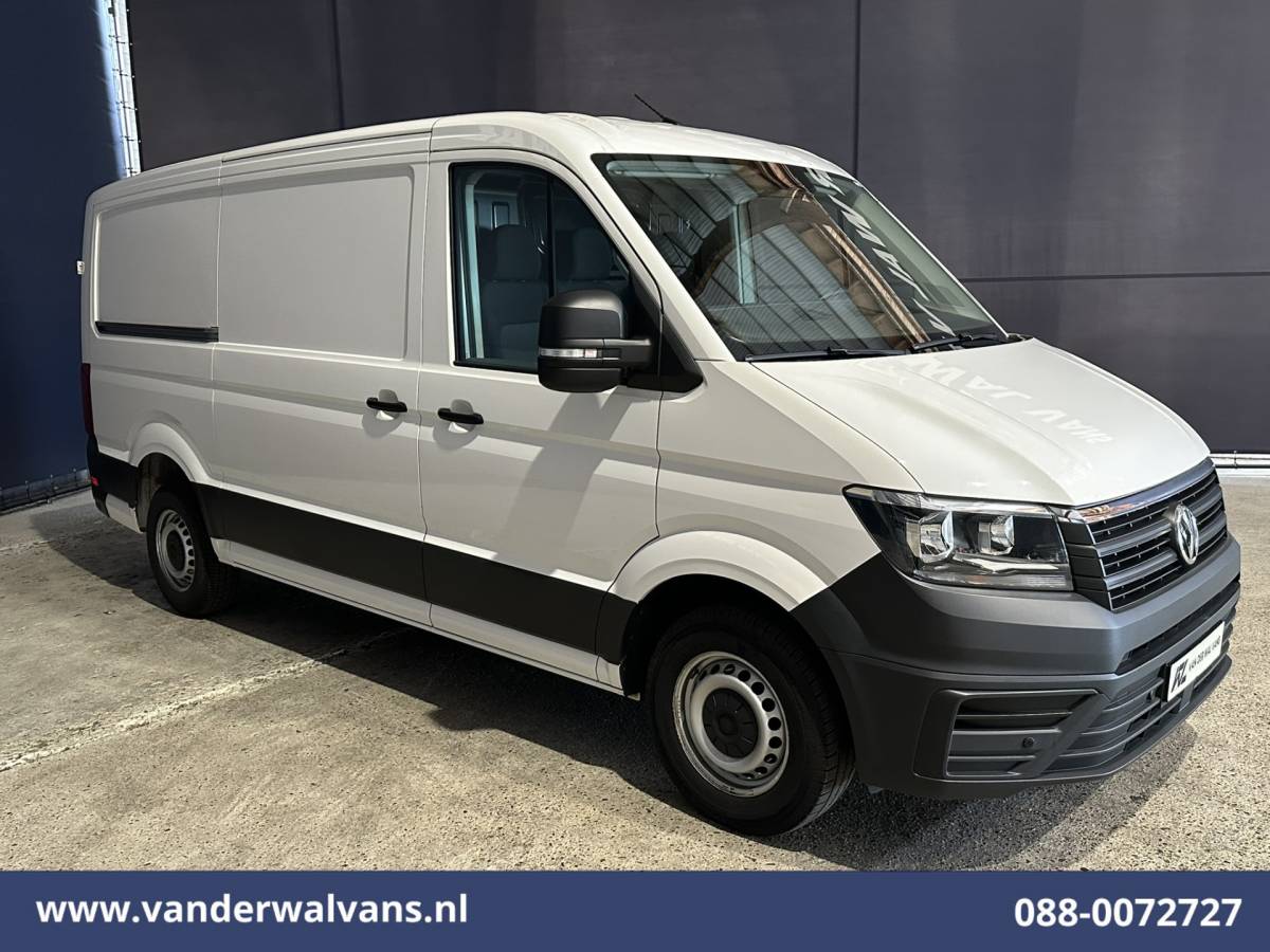 Volkswagen Crafter Volkswagen Crafter 2.0 TDI 141pk L3H2 L2H1 Euro6 Airco | Camera | Apple Carplay | Android Auto Parkeersensoren, Bijrijdersbank, 3000kg trekvermogen