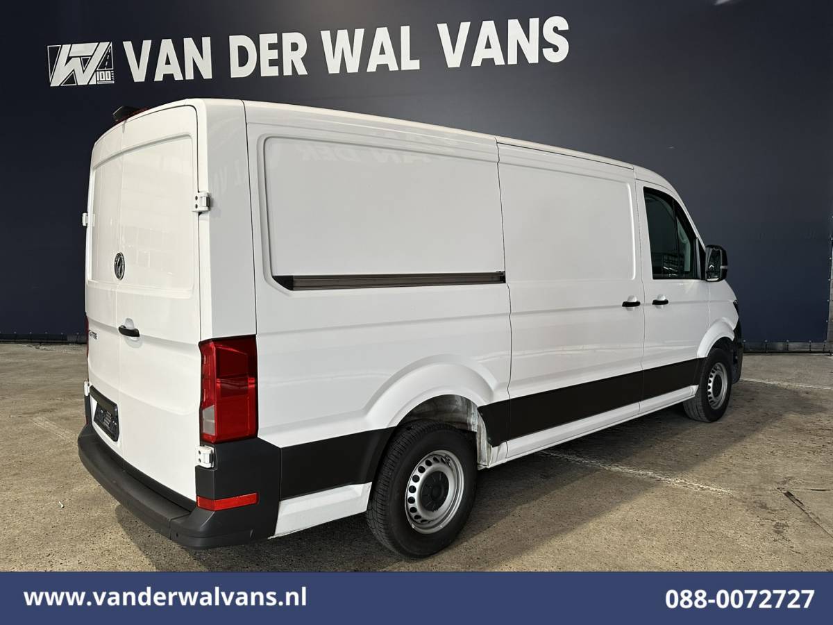 Volkswagen Crafter Volkswagen Crafter 2.0 TDI 141pk L3H2 L2H1 Euro6 Airco | Camera | Apple Carplay | Android Auto Parkeersensoren, Bijrijdersbank, 3000kg trekvermogen