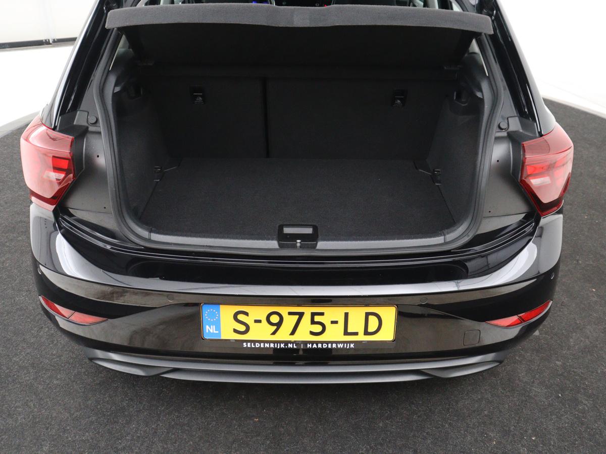 Volkswagen Polo Volkswagen Polo 1.0 TSI Style | Stoelverwarming | Climate control |  Carplay | Camera | Park assist | Bluetooth | Virtueel dashboard