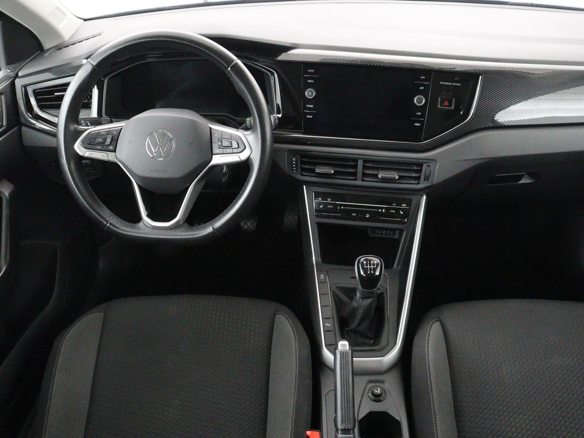 Volkswagen Polo Volkswagen Polo 1.0 TSI Style | Stoelverwarming | Climate control |  Carplay | Camera | Park assist | Bluetooth | Virtueel dashboard