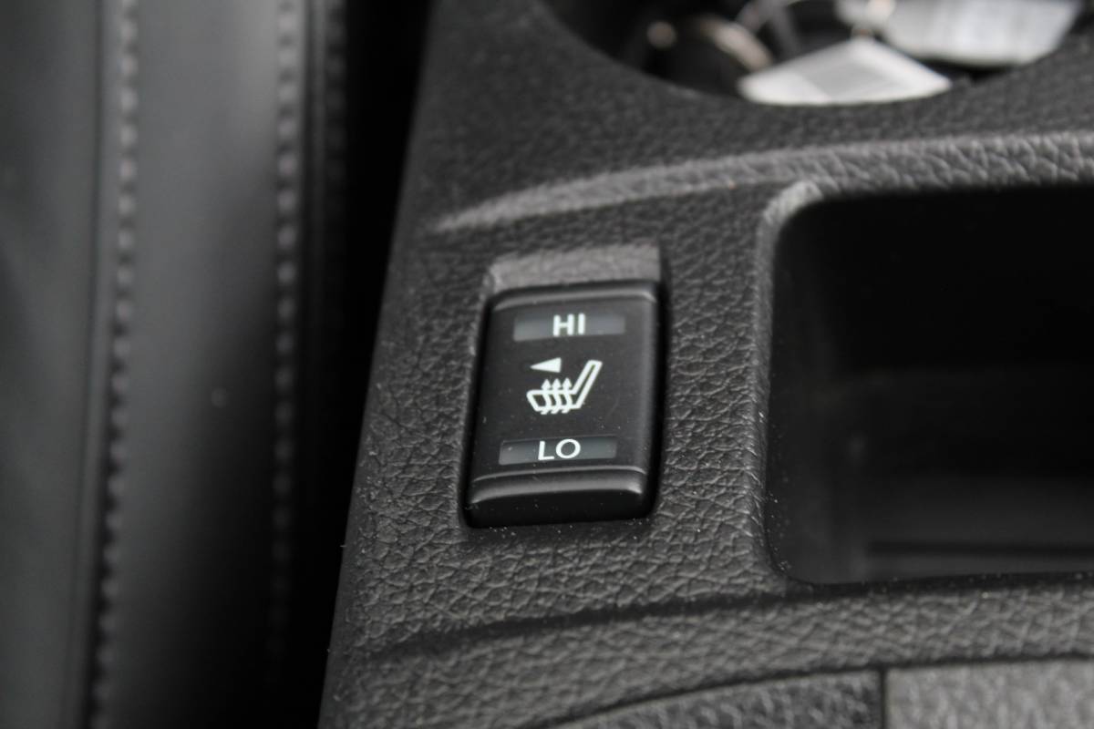 Nissan QASHQAI Nissan Qashqai 1.3 DIG-T Tekna / Keyless / Carplay / N.A.P.