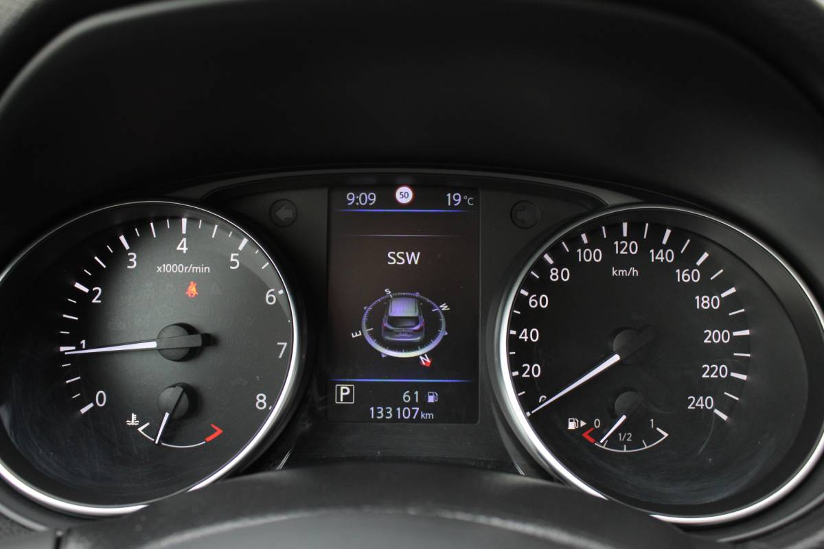Nissan QASHQAI Nissan Qashqai 1.3 DIG-T Tekna / Keyless / Carplay / N.A.P.