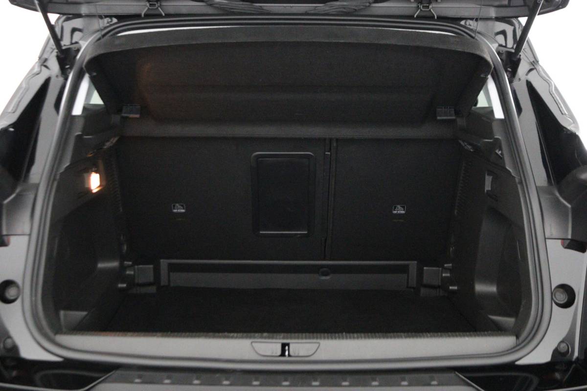 Opel Grandland X Opel Grandland X 1.2 T. 130pk Innovation Camera/AGR/Riem vervangen/Carplay