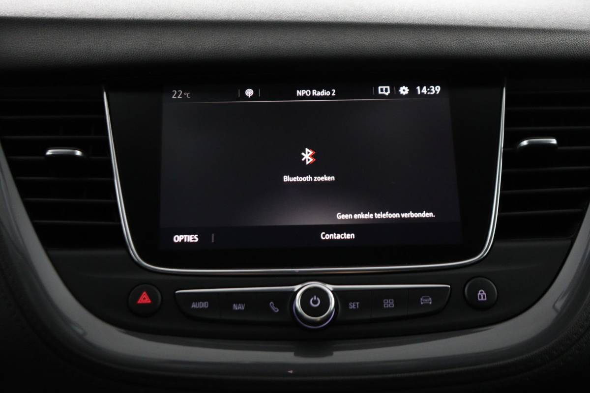 Opel Grandland X Opel Grandland X 1.2 T. 130pk Innovation Camera/AGR/Riem vervangen/Carplay