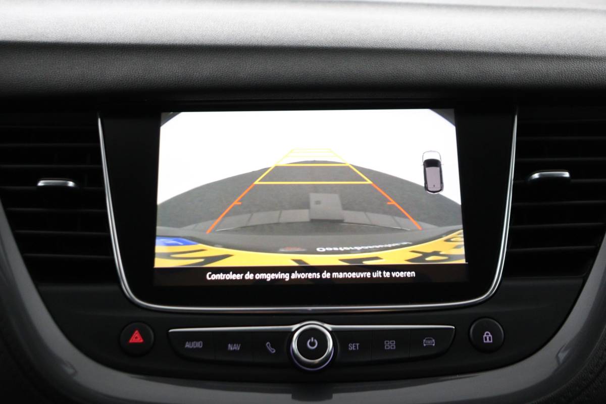 Opel Grandland X Opel Grandland X 1.2 T. 130pk Innovation Camera/AGR/Riem vervangen/Carplay