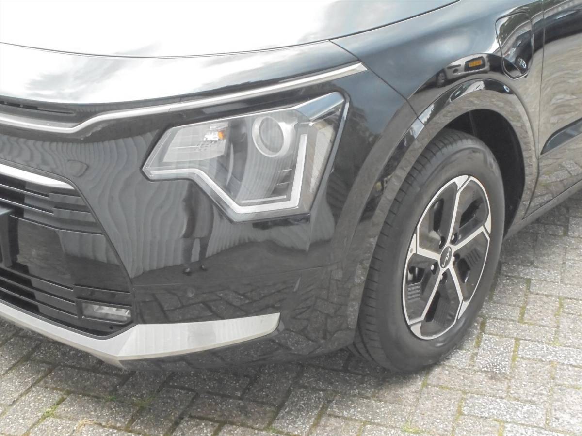 Kia Niro Kia Niro 1.6 GDi PLUGIN PHEV 8.917 KM EL. STOELVERSTELLING