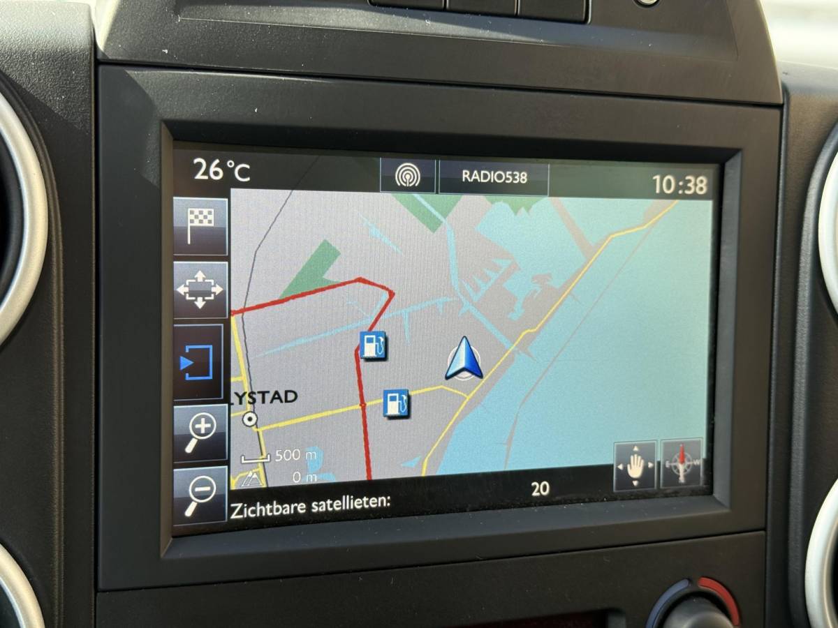 Peugeot Partner Peugeot Partner Tepee 1.2 PureTech Active 1e Eigenaar|Navi|Camera|Pano|PDC|Clima|Cruise|Stoelverwarming|D-riem vv in 2022|APK tot 04-2027