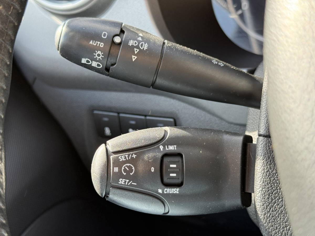 Peugeot Partner Peugeot Partner Tepee 1.2 PureTech Active 1e Eigenaar|Navi|Camera|Pano|PDC|Clima|Cruise|Stoelverwarming|D-riem vv in 2022|APK tot 04-2027