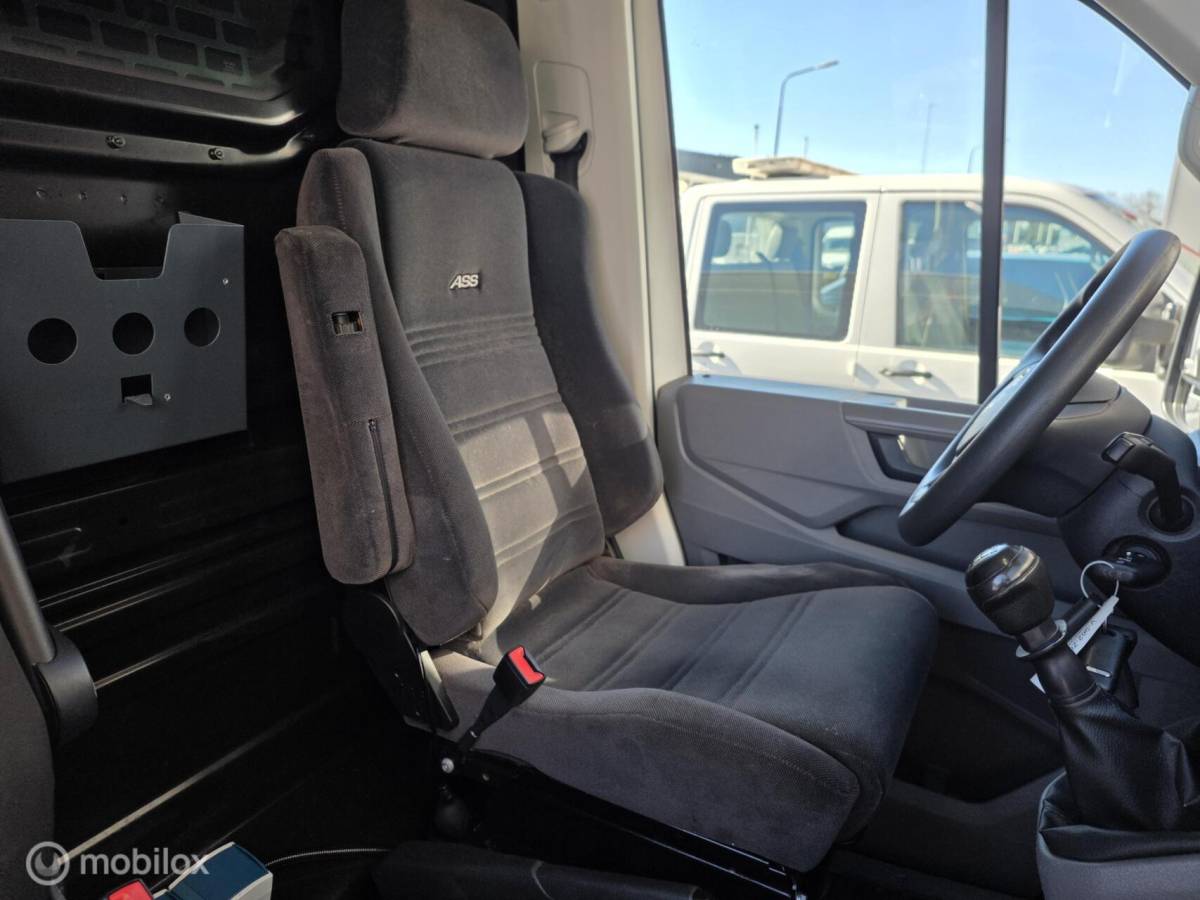 Volkswagen Crafter Volkswagen Crafter 35 2.0 TDI L3H3 140PK✅Camera✅standkachel