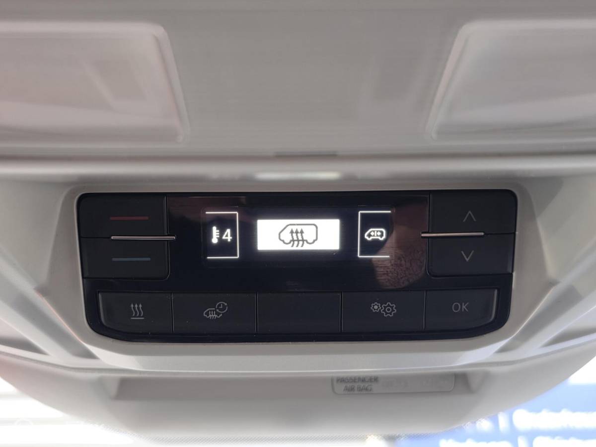 Volkswagen Crafter Volkswagen Crafter 35 2.0 TDI L3H3 140PK✅Camera✅standkachel