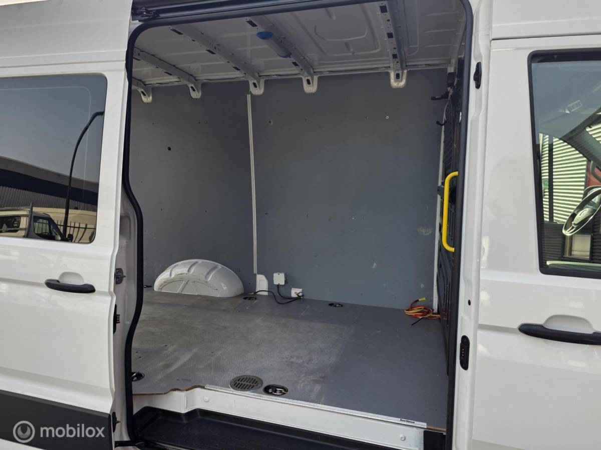 Volkswagen Crafter Volkswagen Crafter 35 2.0 TDI L3H3 140PK✅Camera✅standkachel