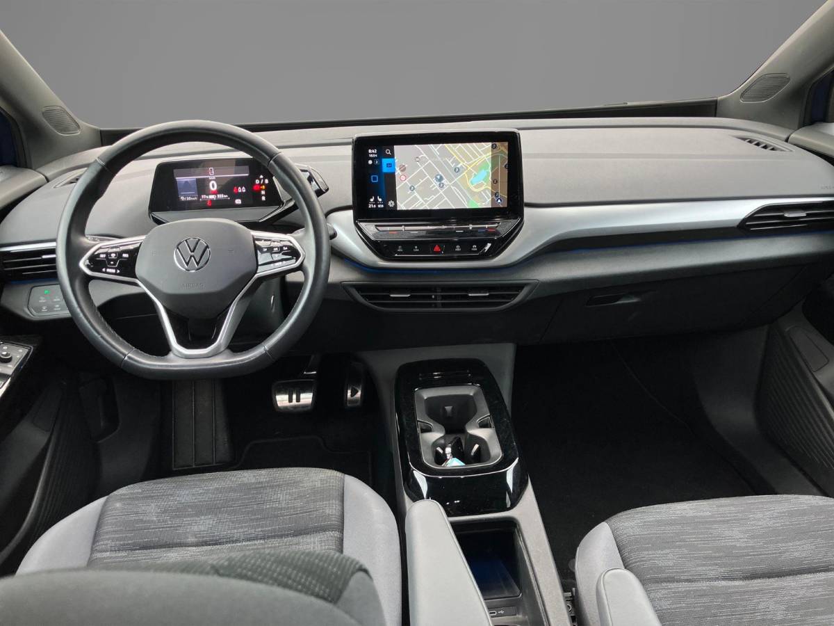 Volkswagen ID.4 Volkswagen ID.4 Pro Advantage 77kWh 174PK · Apple Carplay/Android Auto · Stoelverwarming · Parkeersensoren · Fabrieksgarantie t/m 28-12-2027 of 100.000Km