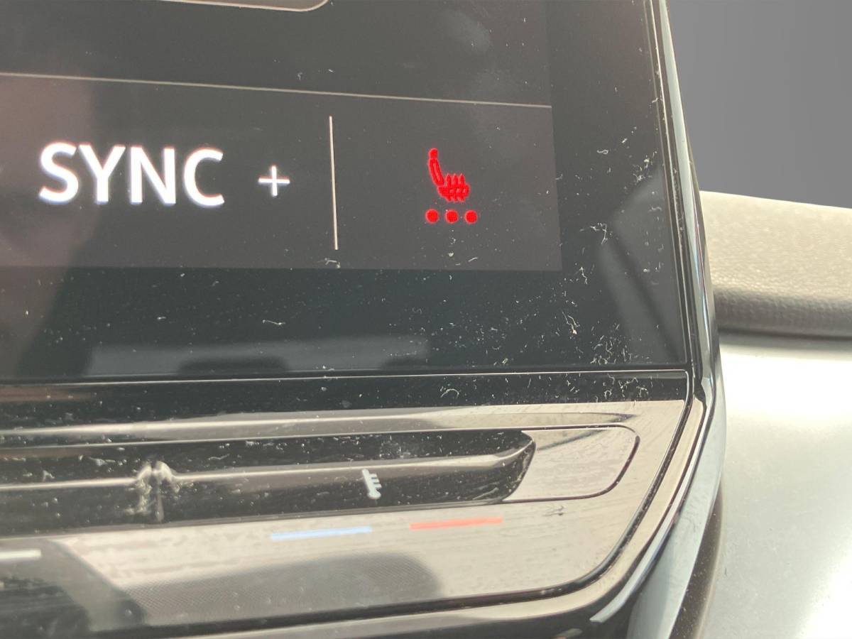 Volkswagen ID.4 Volkswagen ID.4 Pro Advantage 77kWh 174PK · Apple Carplay/Android Auto · Stoelverwarming · Parkeersensoren · Fabrieksgarantie t/m 28-12-2027 of 100.000Km