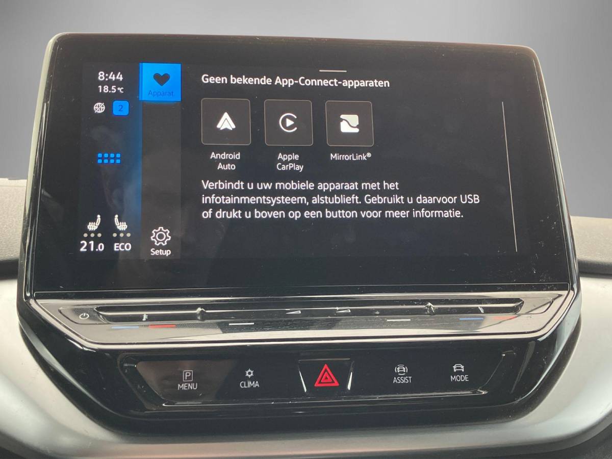 Volkswagen ID.4 Volkswagen ID.4 Pro Advantage 77kWh 174PK · Apple Carplay/Android Auto · Stoelverwarming · Parkeersensoren · Fabrieksgarantie t/m 28-12-2027 of 100.000Km