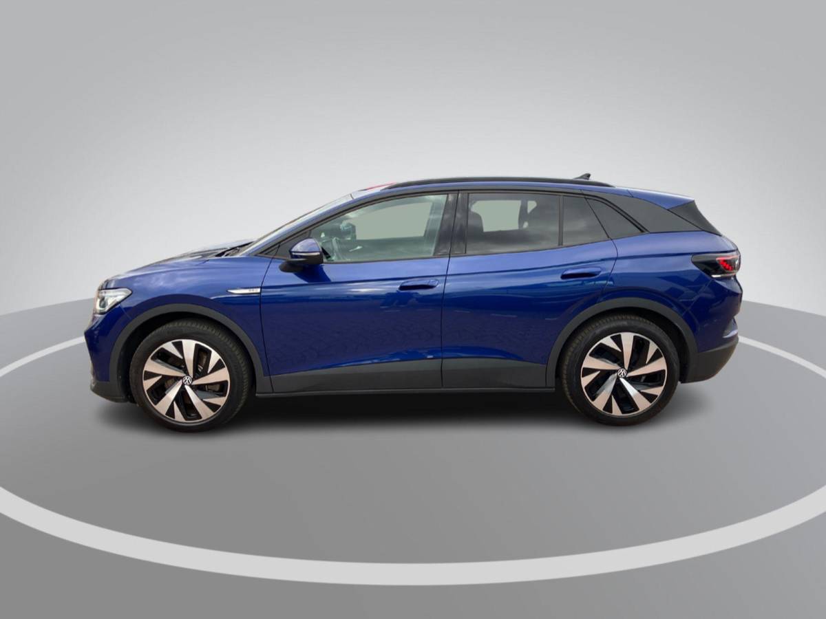 Volkswagen ID.4 Volkswagen ID.4 Pro Advantage 77kWh 174PK · Apple Carplay/Android Auto · Stoelverwarming · Parkeersensoren · Fabrieksgarantie t/m 28-12-2027 of 100.000Km