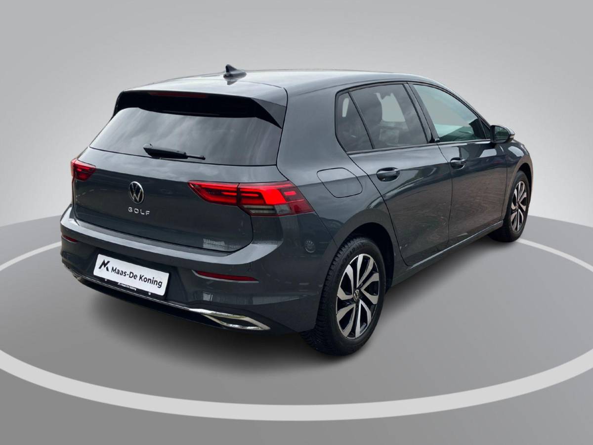 Volkswagen Golf Volkswagen Golf 1.5TSI/150PK Active · Navigatie · Camera + Parkeersensoren · Apple Carplay/Android Auto · Garantie t/m 08-12-2027 of 100.000km
