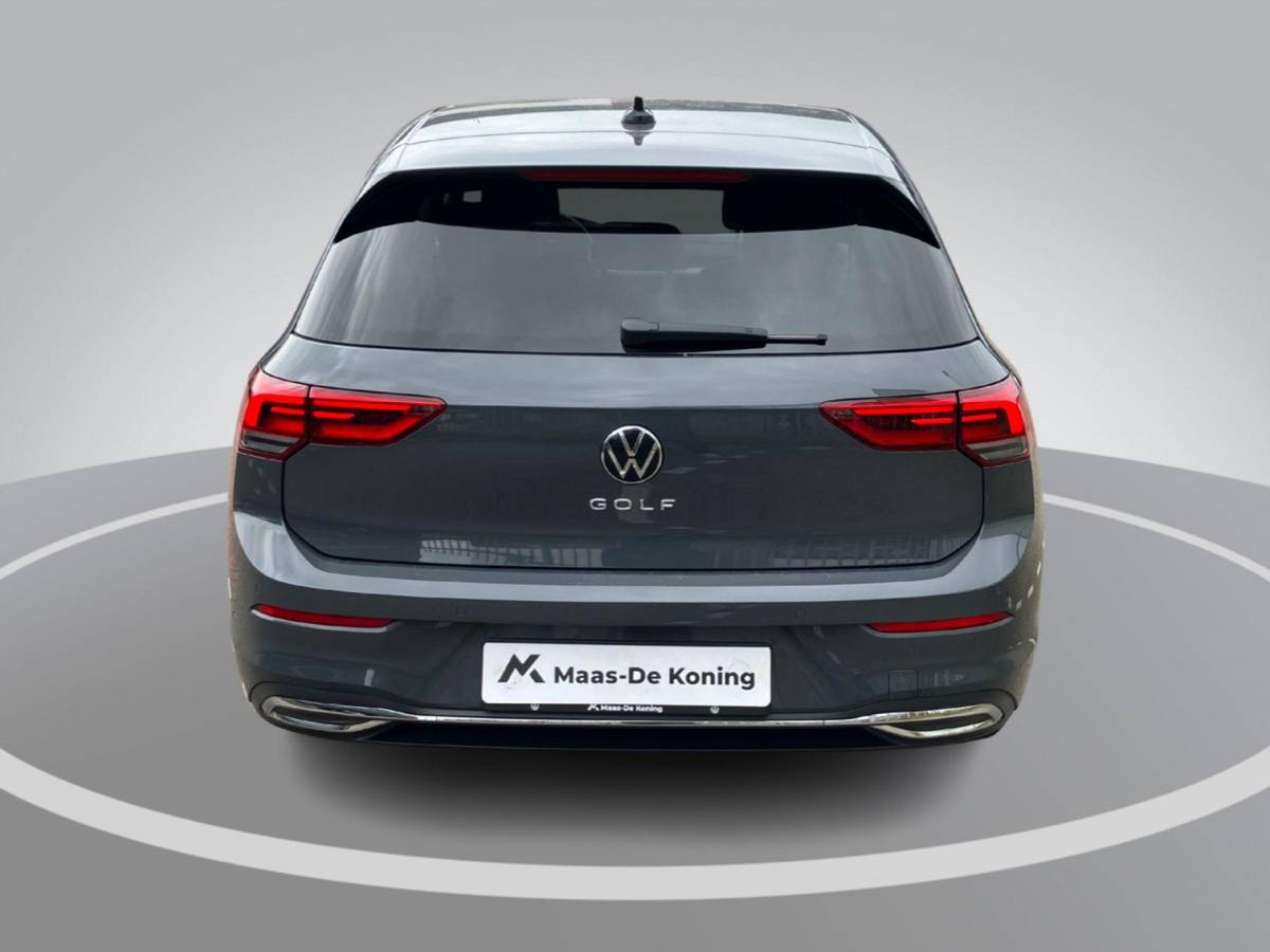 Volkswagen Golf Volkswagen Golf 1.5TSI/150PK Active · Navigatie · Camera + Parkeersensoren · Apple Carplay/Android Auto · Garantie t/m 08-12-2027 of 100.000km