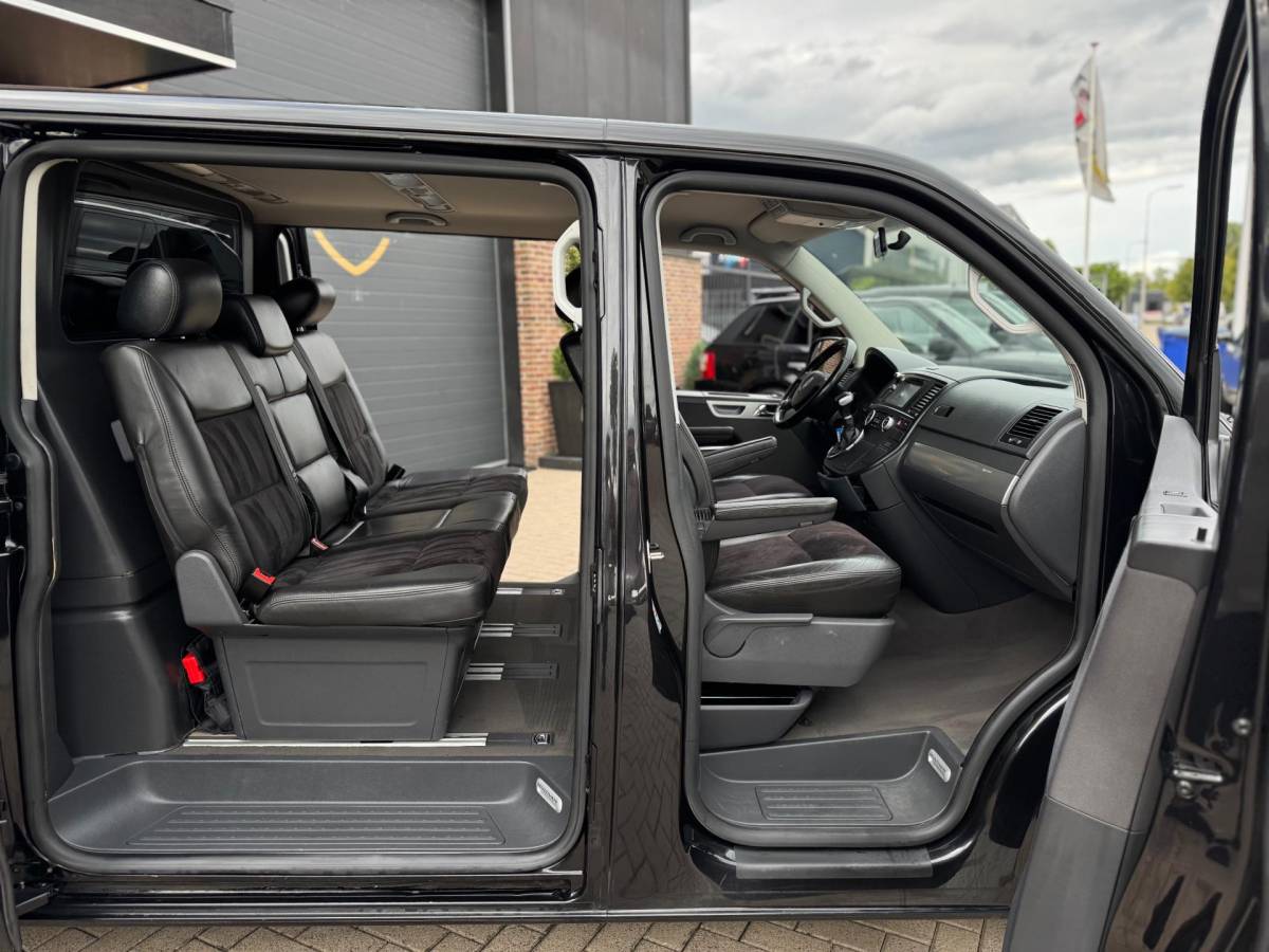 Volkswagen Multivan Volkswagen MULTIVAN 2.5 TDI Highline 340 Lang Automaat 131PK Dubbele Cabine Airco Elk.Ramen Cruise Control Navi