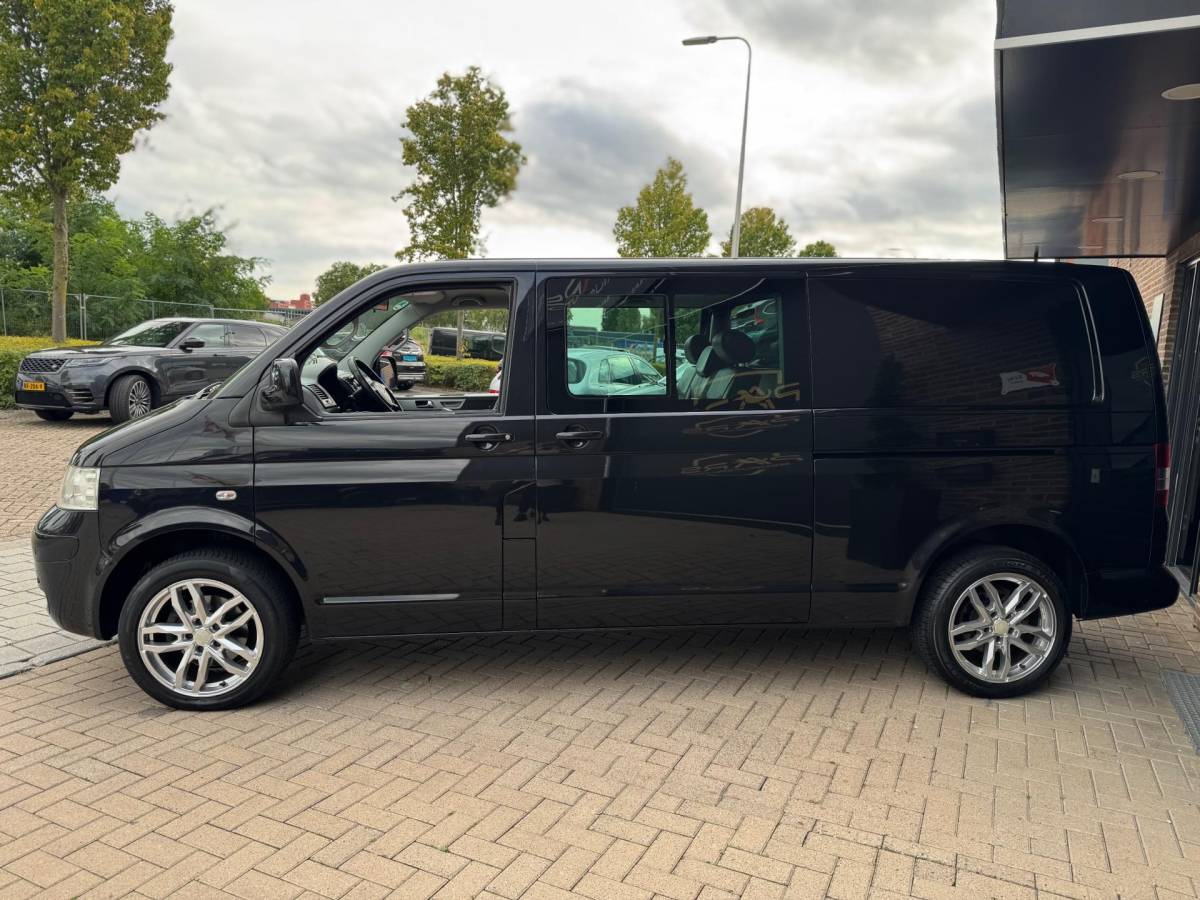 Volkswagen Multivan Volkswagen MULTIVAN 2.5 TDI Highline 340 Lang Automaat 131PK Dubbele Cabine Airco Elk.Ramen Cruise Control Navi