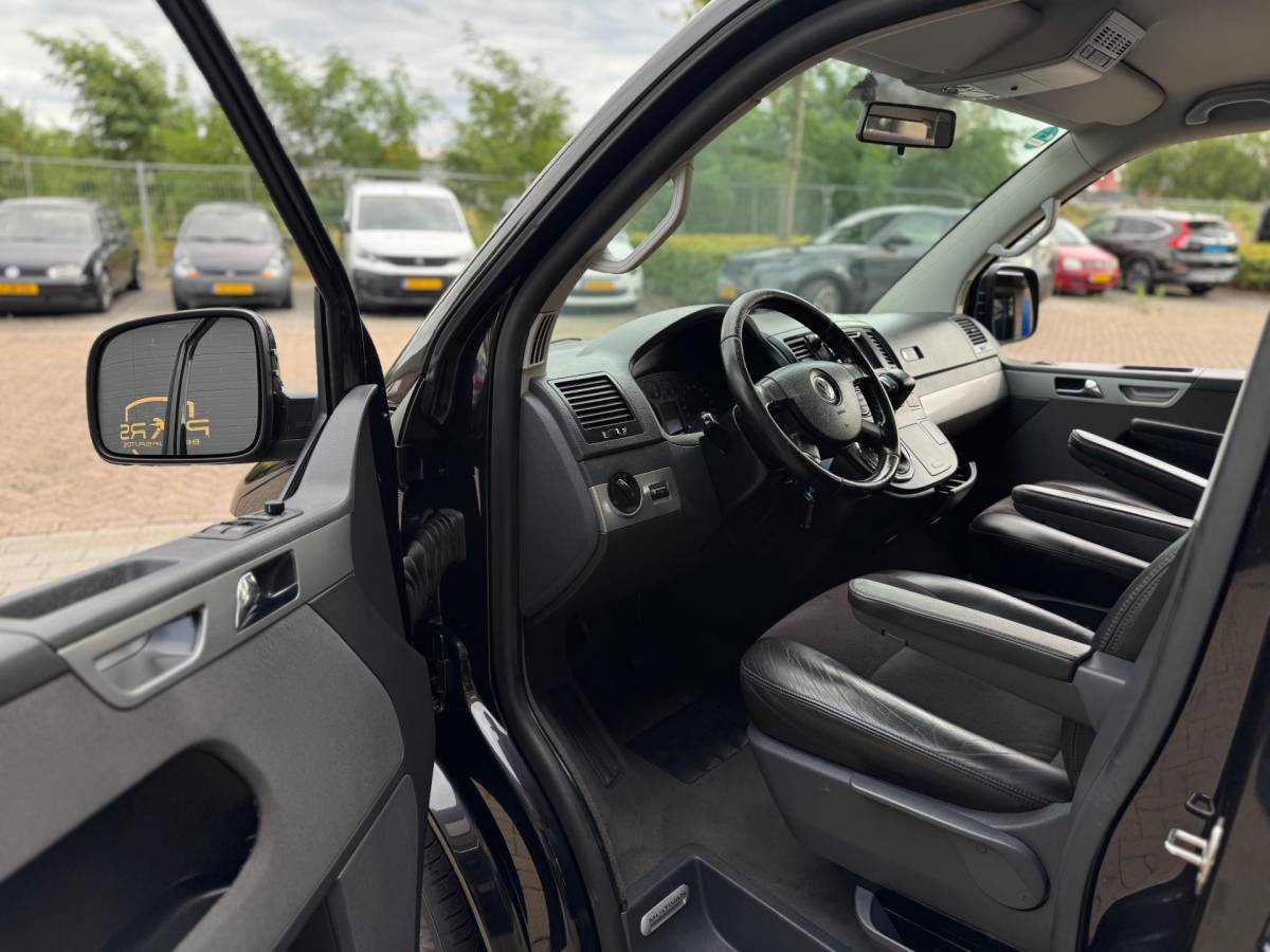 Volkswagen Multivan Volkswagen MULTIVAN 2.5 TDI Highline 340 Lang Automaat 131PK Dubbele Cabine Airco Elk.Ramen Cruise Control Navi
