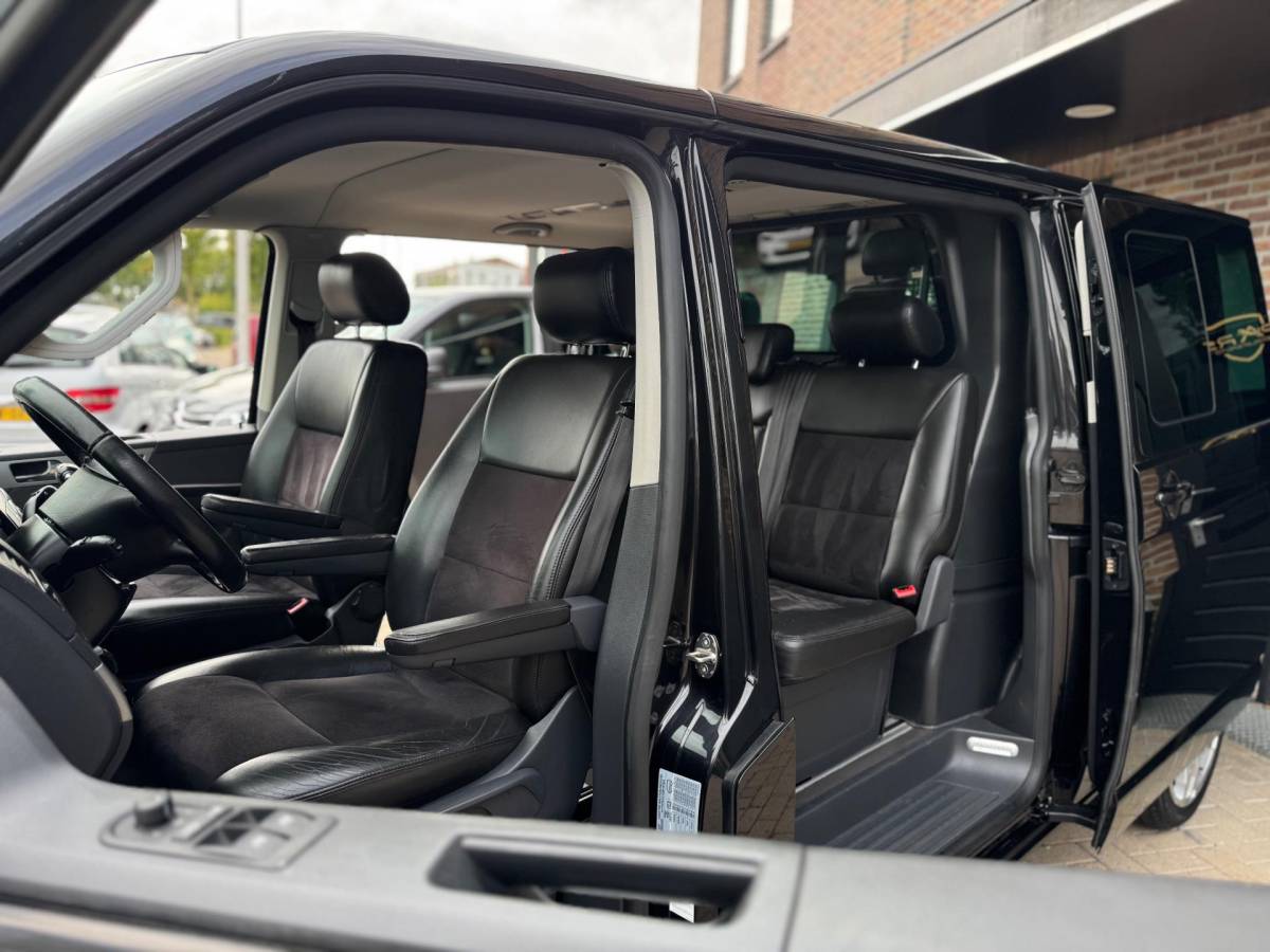 Volkswagen Multivan Volkswagen MULTIVAN 2.5 TDI Highline 340 Lang Automaat 131PK Dubbele Cabine Airco Elk.Ramen Cruise Control Navi