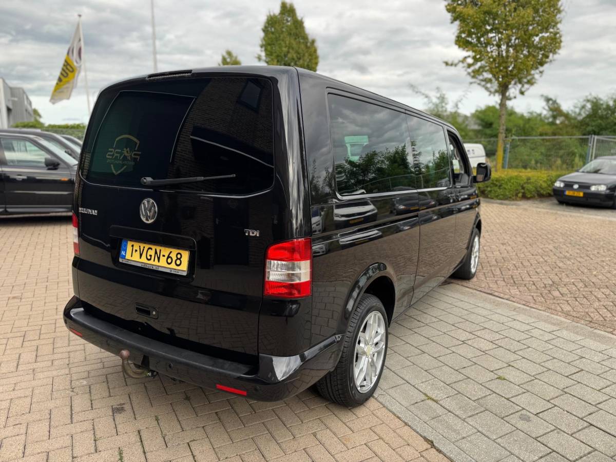 Volkswagen Multivan Volkswagen MULTIVAN 2.5 TDI Highline 340 Lang Automaat 131PK Dubbele Cabine Airco Elk.Ramen Cruise Control Navi