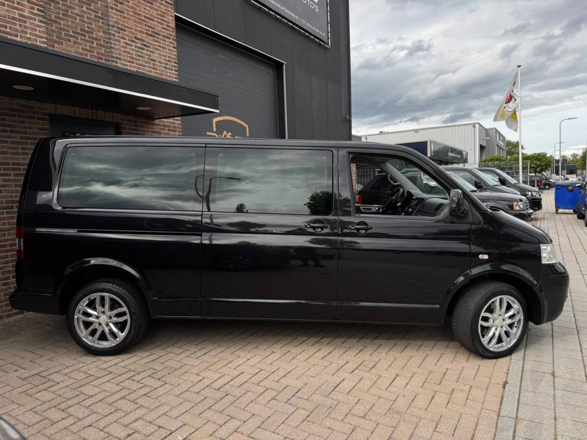 Volkswagen Multivan Volkswagen MULTIVAN 2.5 TDI Highline 340 Lang Automaat 131PK Dubbele Cabine Airco Elk.Ramen Cruise Control Navi