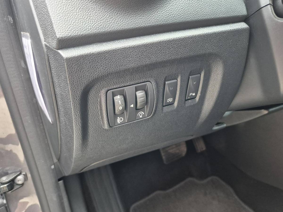 Renault Captur Renault Captur 1.2 TCe Limited automaat apk NW