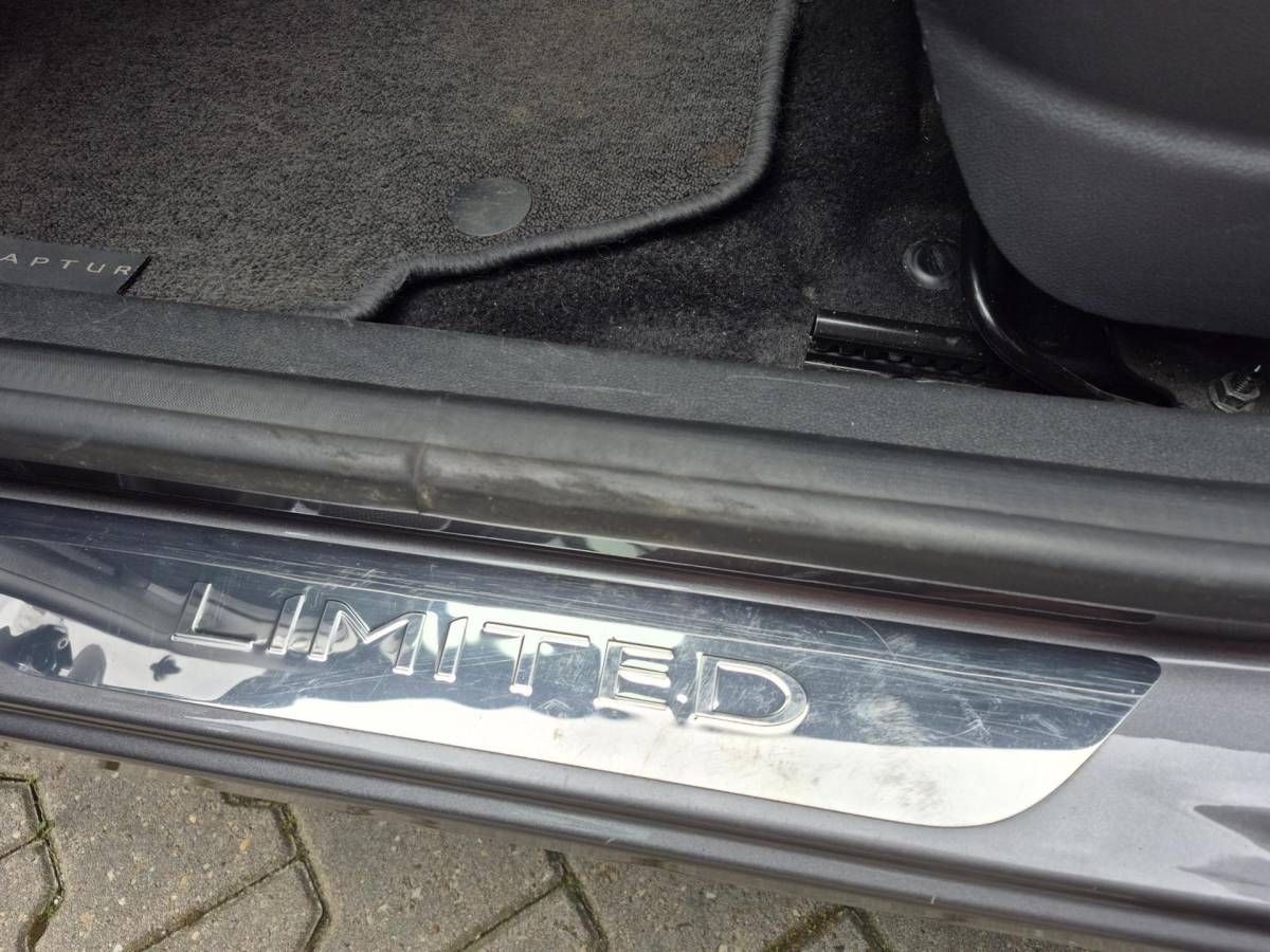 Renault Captur Renault Captur 1.2 TCe Limited automaat apk NW