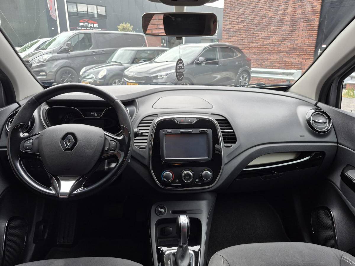 Renault Captur Renault Captur 1.2 TCe Limited automaat apk NW