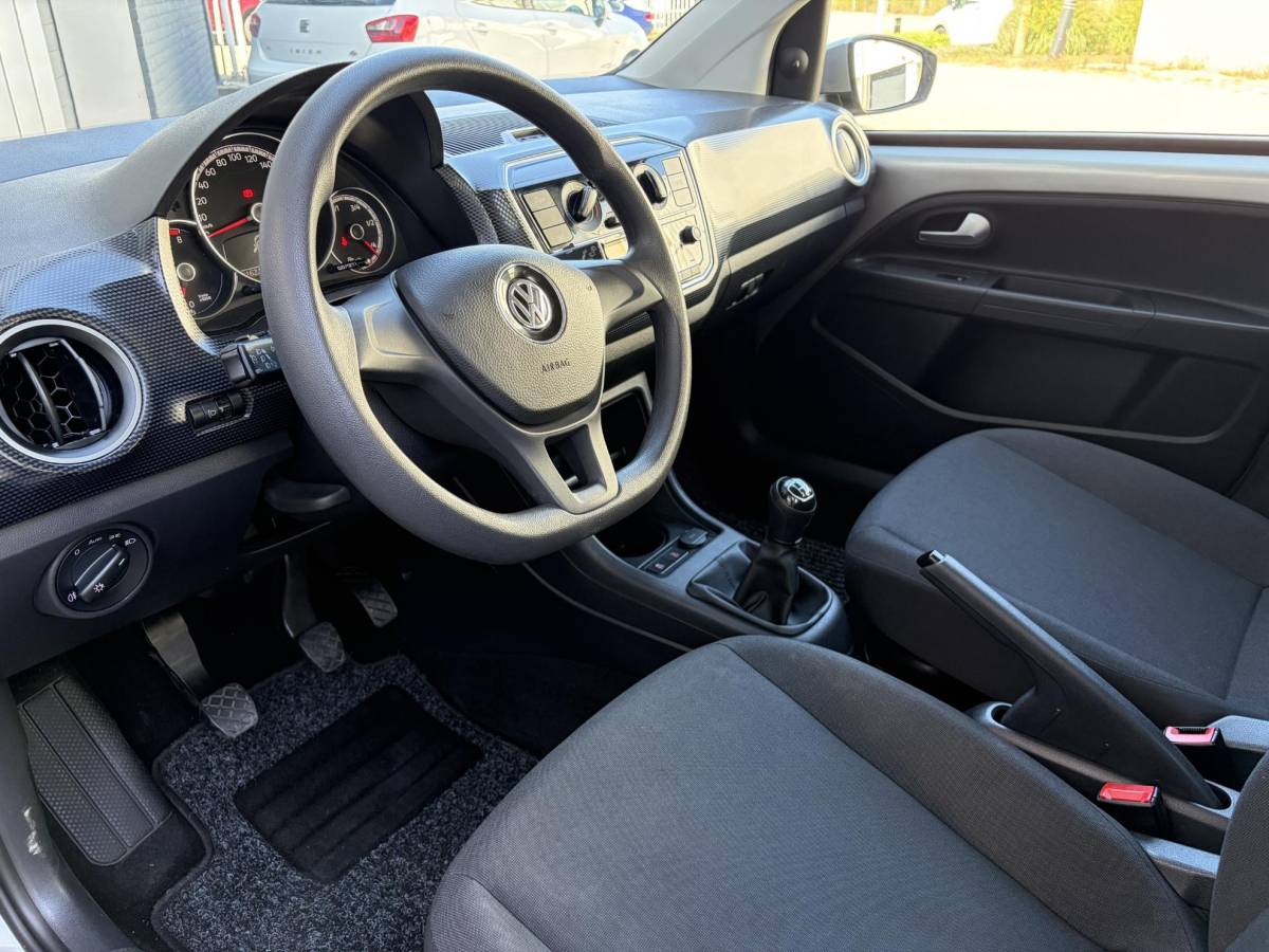 Volkswagen up! Volkswagen Up! 1.0 BMT move up! | Cruise | Airco | CV | Parkeer sensoren | Compleet onderhoud |