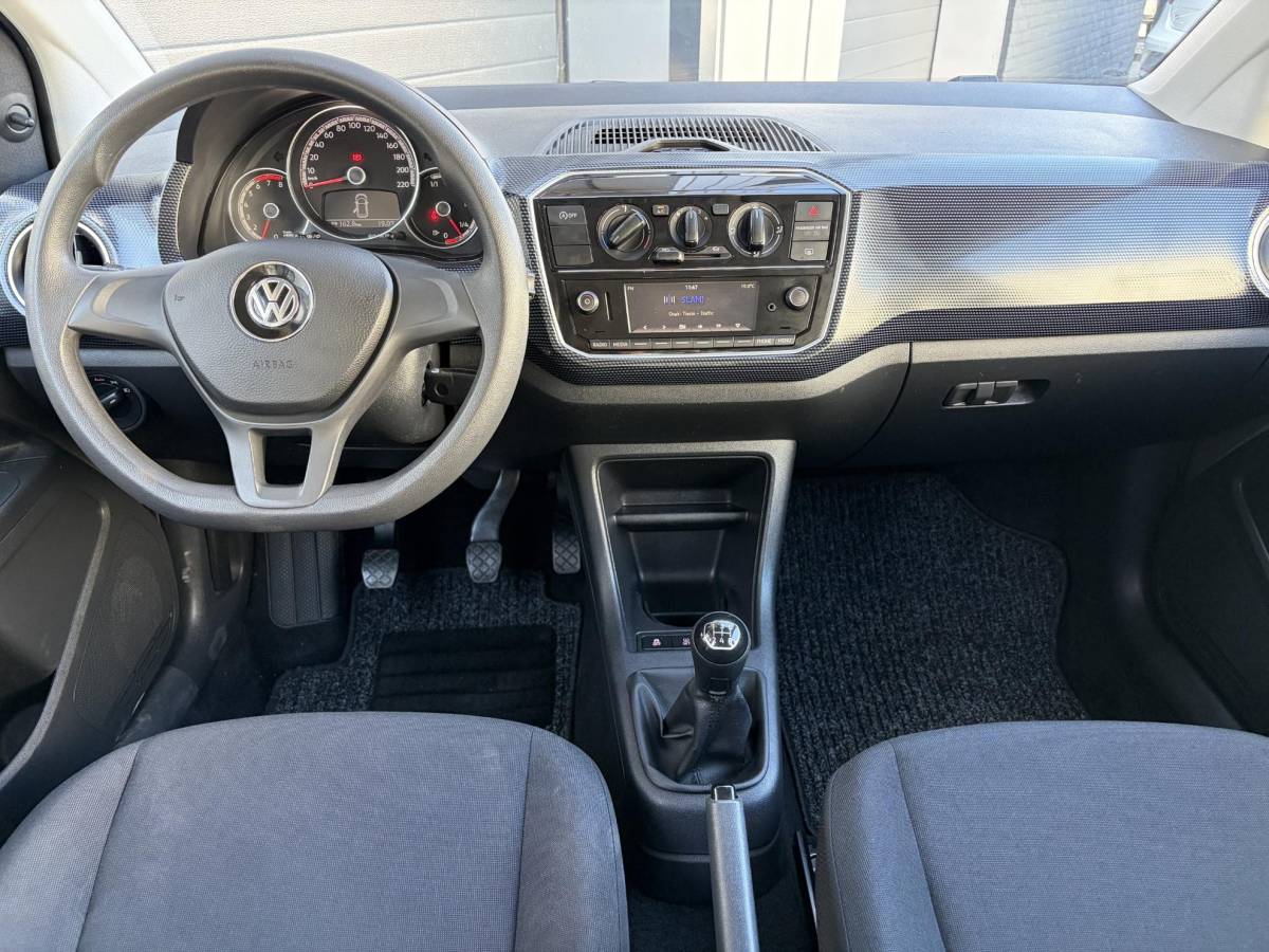 Volkswagen up! Volkswagen Up! 1.0 BMT move up! | Cruise | Airco | CV | Parkeer sensoren | Compleet onderhoud |