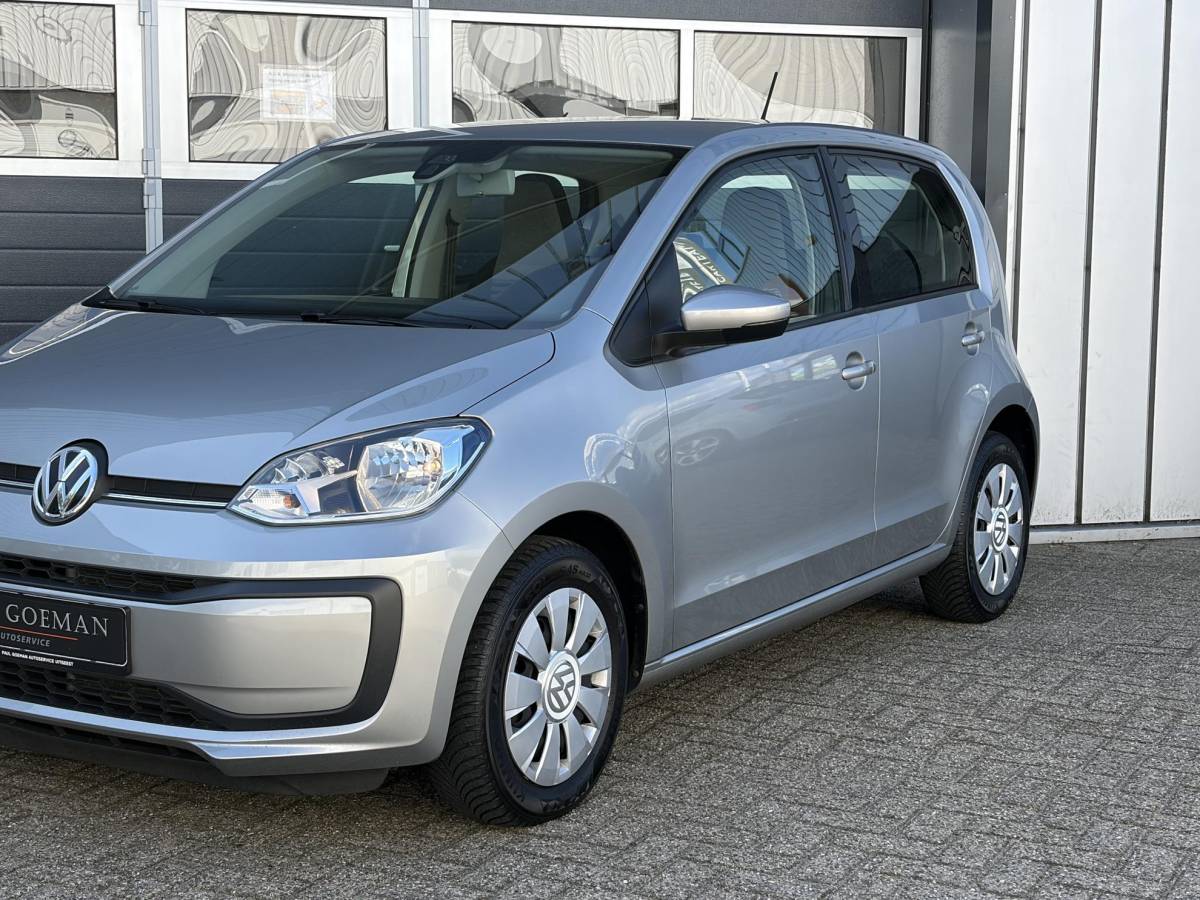 Volkswagen up! Volkswagen Up! 1.0 BMT move up! | Cruise | Airco | CV | Parkeer sensoren | Compleet onderhoud |