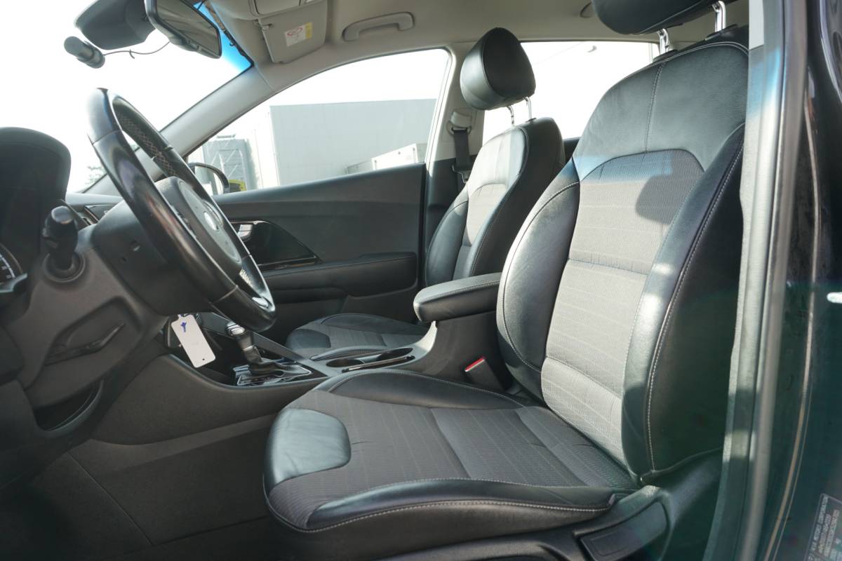 Kia Niro Kia Niro 1.6 GDi Hybrid ExecutiveLine | TREKHAAK | DEALERONDERHOUDEN | CAMERA | CARPLAY |