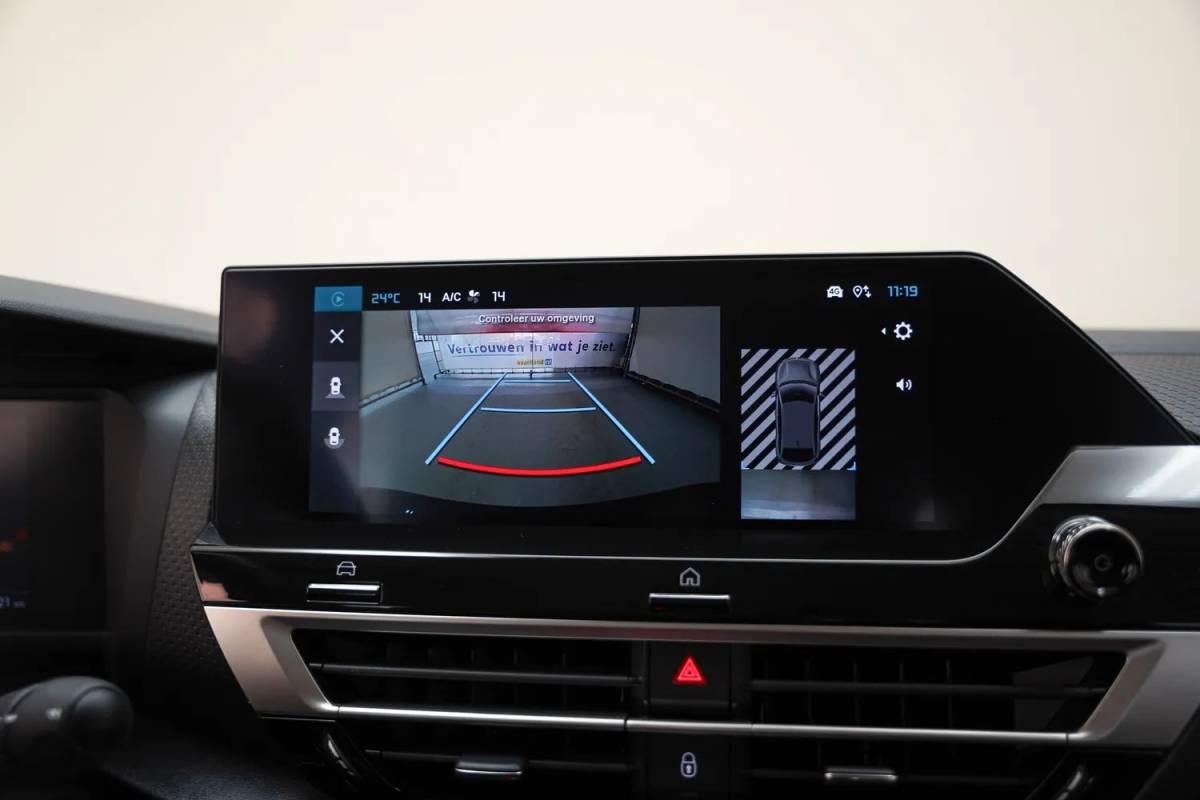 Citroën ë-C4 Citroen e-C4 You 50kWh 3-fase [ LED Navi Camera Climate ]