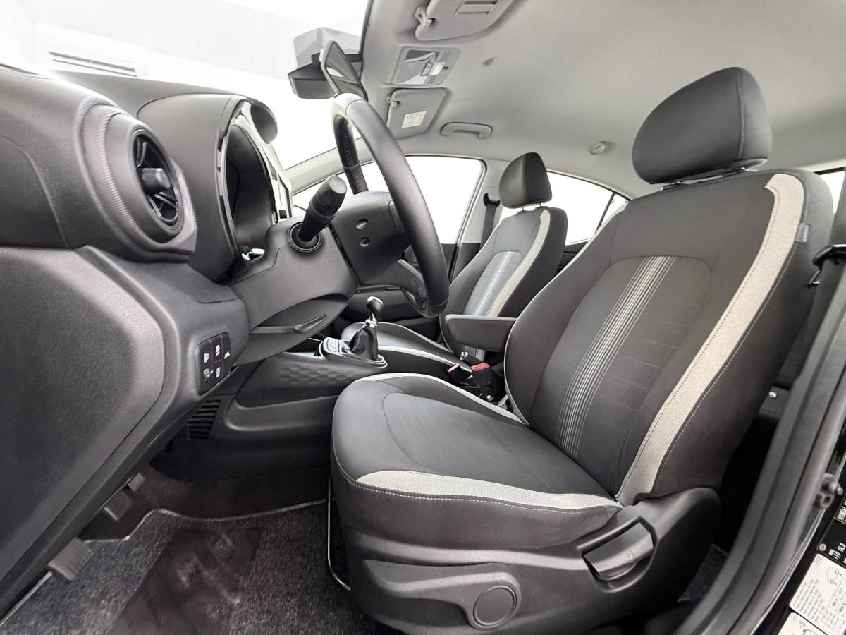 Hyundai i10 Hyundai i10 1.0 Premium Stoel En Stuurverwarming | Camera | Climate Control | Apple Carplay & Android Auto