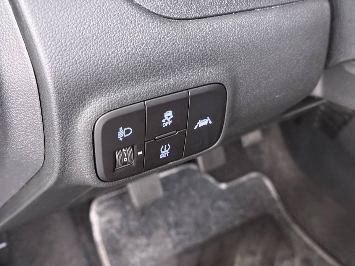 Hyundai i10 Hyundai i10 1.0 Premium Stoel En Stuurverwarming | Camera | Climate Control | Apple Carplay & Android Auto