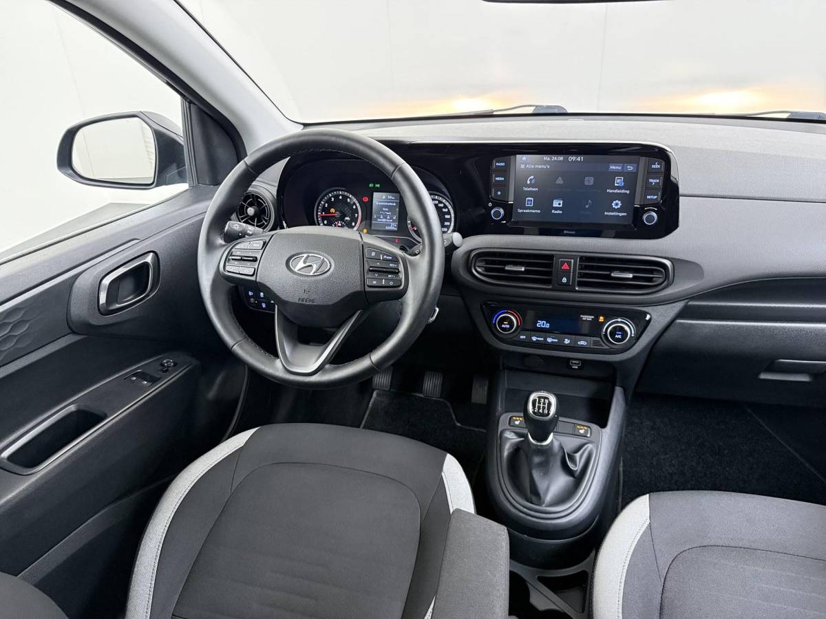 Hyundai i10 Hyundai i10 1.0 Premium Stoel En Stuurverwarming | Camera | Climate Control | Apple Carplay & Android Auto